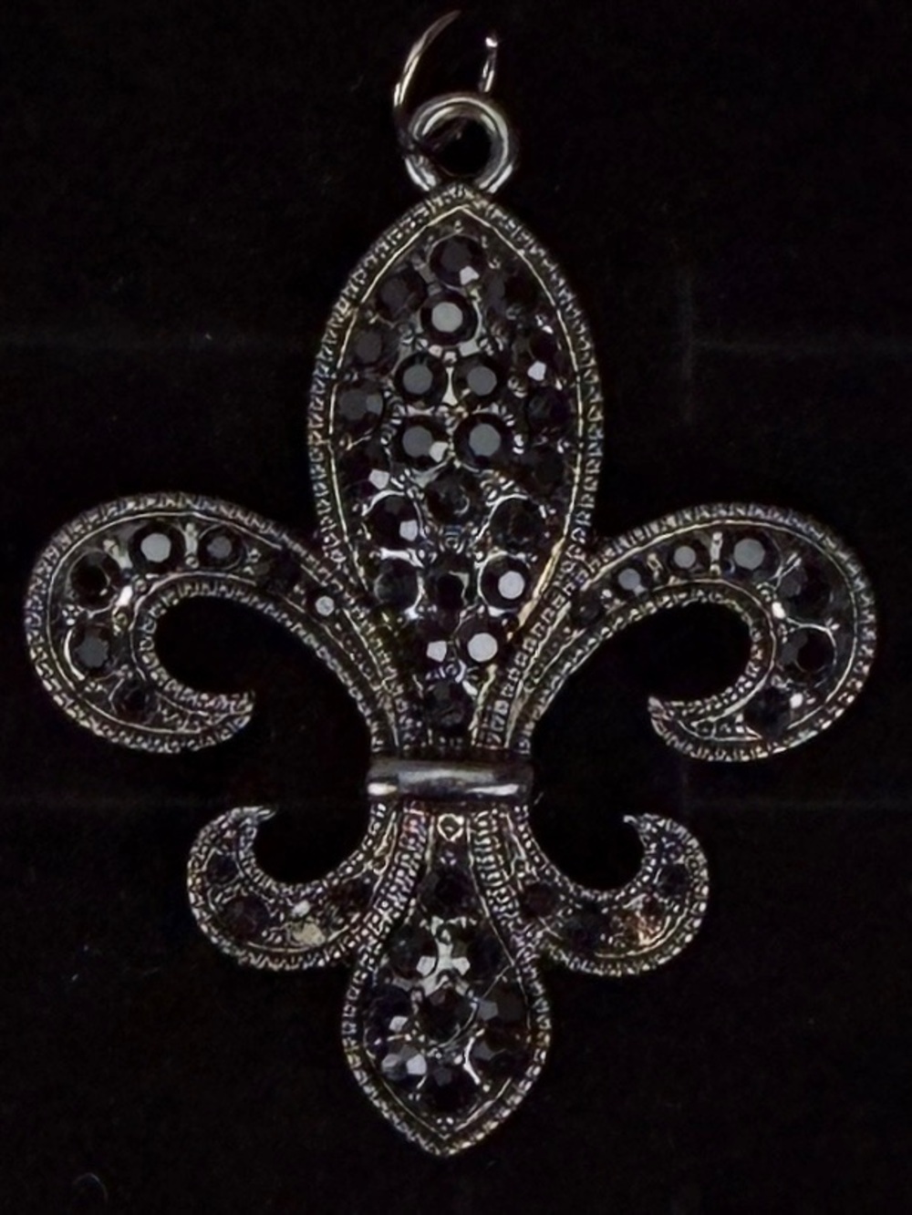 Beautiful Fleur de Lis, black bling costume pendant + Free 16” Cord Necklce